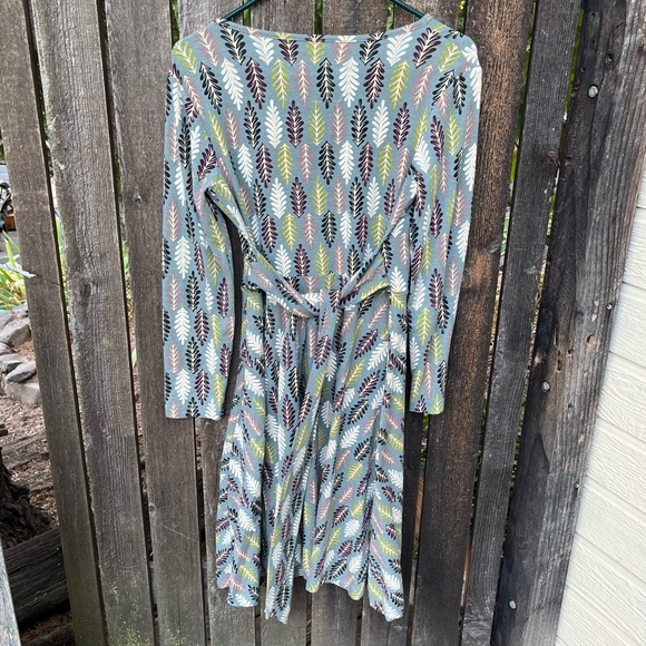 Effie’s Heart Sarah Longsleeve Leaf / Feston Dress in Sz M - Picture 8 of 11